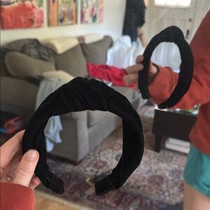 Elegant Black Headband Velvet Anthropologie